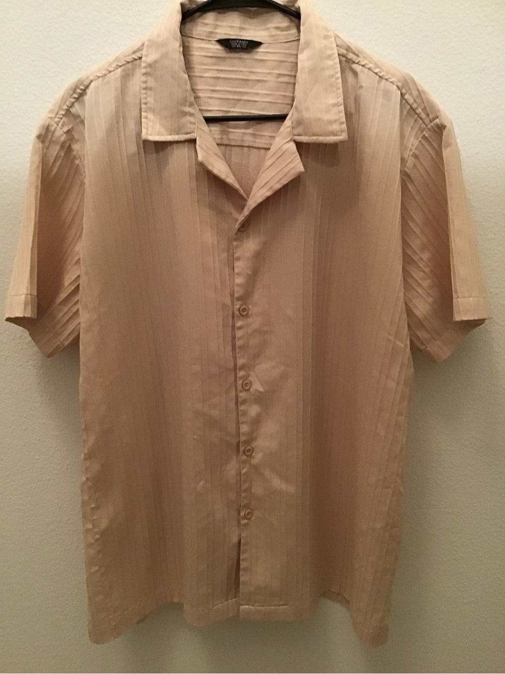 Classic Short-Sleeve Button-Down Camp Shirt in Light Tan